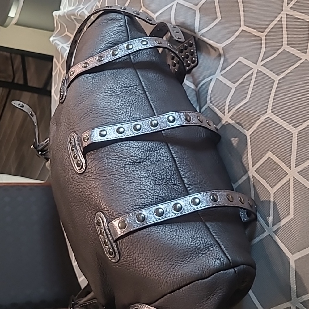 Be & D Leather Satchel - Picture 11 of 15